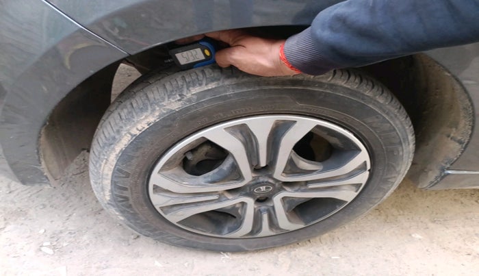 2024 Tata TIGOR XZA Plus iCNG , CNG, Automatic, 37,304 km, tyre