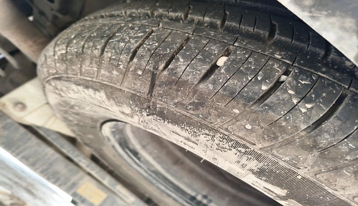 2020 Tata Harrier XZA PLUS 2.0L, Diesel, Automatic, 83,260 km, tyre