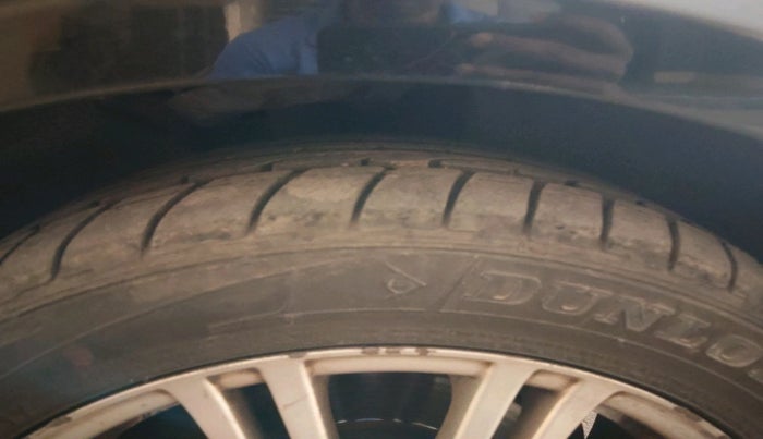 2010 Mercedes Benz E Class E200 CGI ELEGANCE, Petrol, Automatic, 58,781 km, tyre