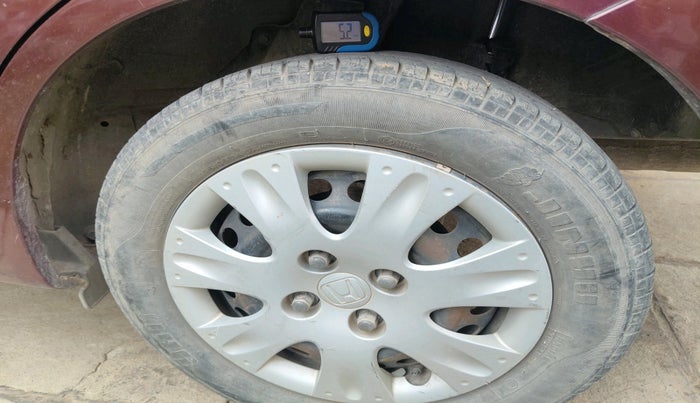 2014 Honda Amaze 1.2L I-VTEC SX, Petrol, Manual, 31,613 km, tyre