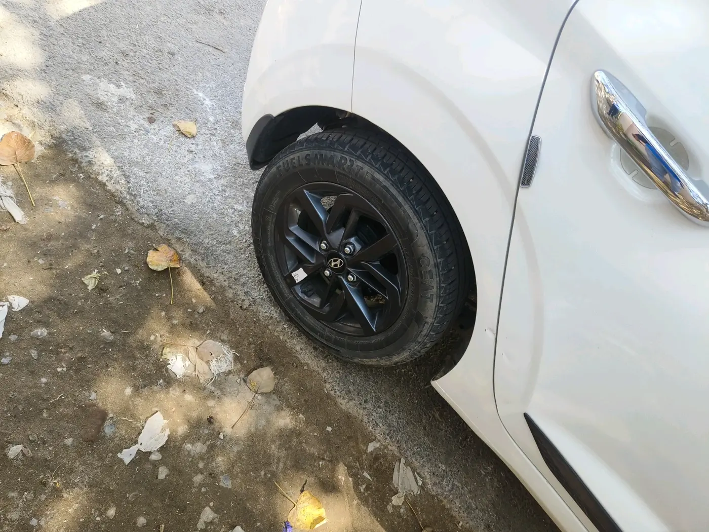 2021 Hyundai GRAND I10 NIOS SPORTZ 1.2 KAPPA VTVT, Petrol, Manual, 19,185 km, tyre