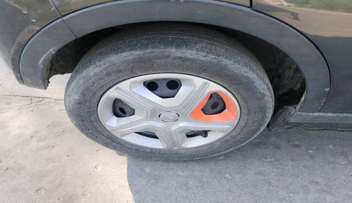 2019 Tata NEXON XM PETROL, Petrol, Manual, 72,863 km, tyre