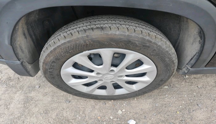 2025 Toyota URBAN CRUISER HYRYDER E NEO DRIVE, Petrol, Manual, 3,907 km, tyre