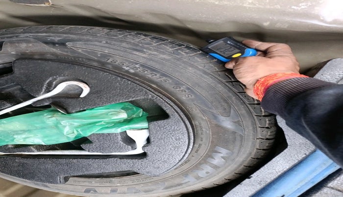 2016 Maruti Ciaz ZDI SHVS, Diesel, Manual, 1,50,606 km, tyre