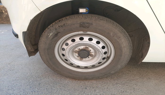 2020 Tata ALTROZ XE PETROL, Petrol, Manual, 48,475 km, tyre