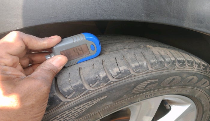 2021 Ford Ecosport TITANIUM 1.5L DIESEL, Diesel, Manual, 1,03,523 km, tyre