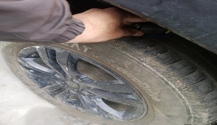 2019 Maruti Vitara Brezza ZDI PLUS, Diesel, Manual, 80,275 km, tyre