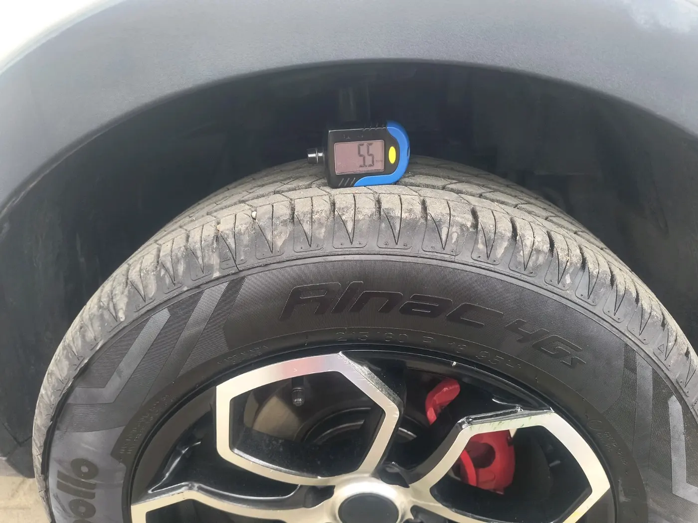 2021 Tata NEXON XE PETROL, CNG, Manual, 1,10,356 km, tyre