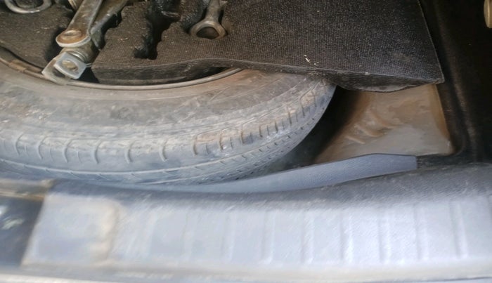 2017 Honda Jazz 1.2L I-VTEC S AT, Petrol, Automatic, 94,764 km, tyre