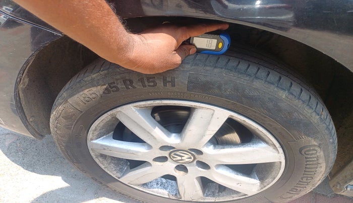 2011 Volkswagen Vento HIGHLINE DIESEL 1.6, Diesel, Manual, 1,32,835 km, tyre