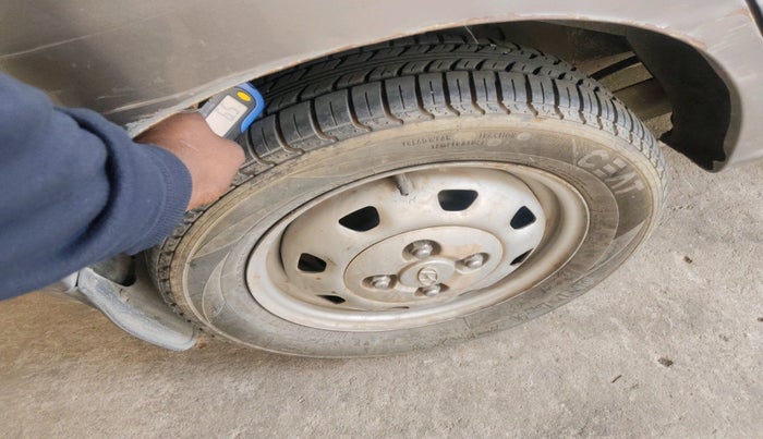 2012 Hyundai Santro Xing GL PLUS, Petrol, Manual, 32,121 km, tyre