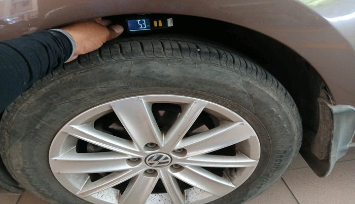 2018 Volkswagen Vento HIGHLINE PETROL AT, Petrol, Automatic, 69,087 km, tyre