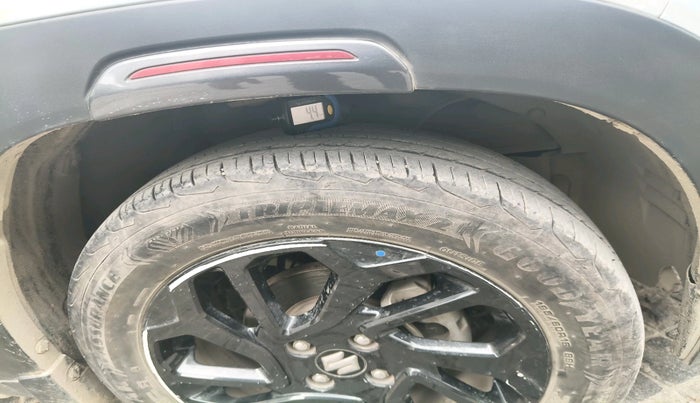 2023 Maruti FRONX ZETA 1.0L TURBO 6 AT, Petrol, Automatic, 24,707 km, tyre