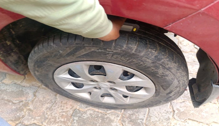 2015 Hyundai Elite i20 MAGNA 1.4 CRDI, Diesel, Manual, 1,11,082 km, tyre