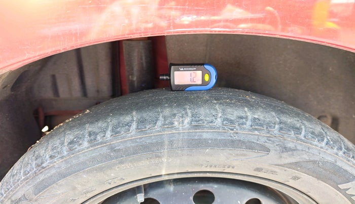 2012 Maruti Swift VDI, Diesel, Manual, 99,137 km, tyre