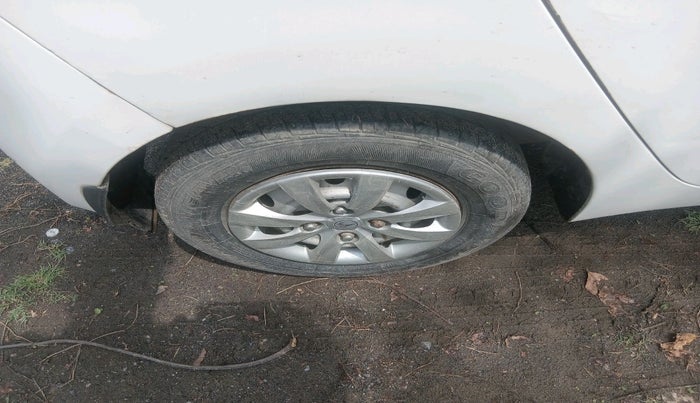 2012 Hyundai Eon ERA, Petrol, Manual, 54,658 km, tyre