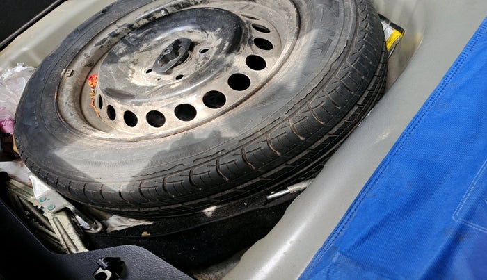 2016 Maruti Baleno DELTA PETROL 1.2, Petrol, Manual, 41,149 km, tyre