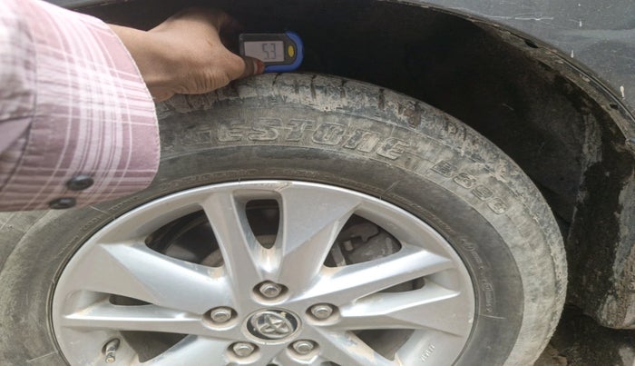 2018 Toyota Innova Crysta 2.4 VX 7 STR, Diesel, Manual, 1,51,855 km, tyre