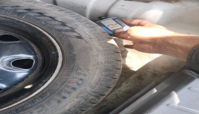 2012 Maruti Alto K10 VXI, Petrol, Manual, 1,18,601 km, tyre