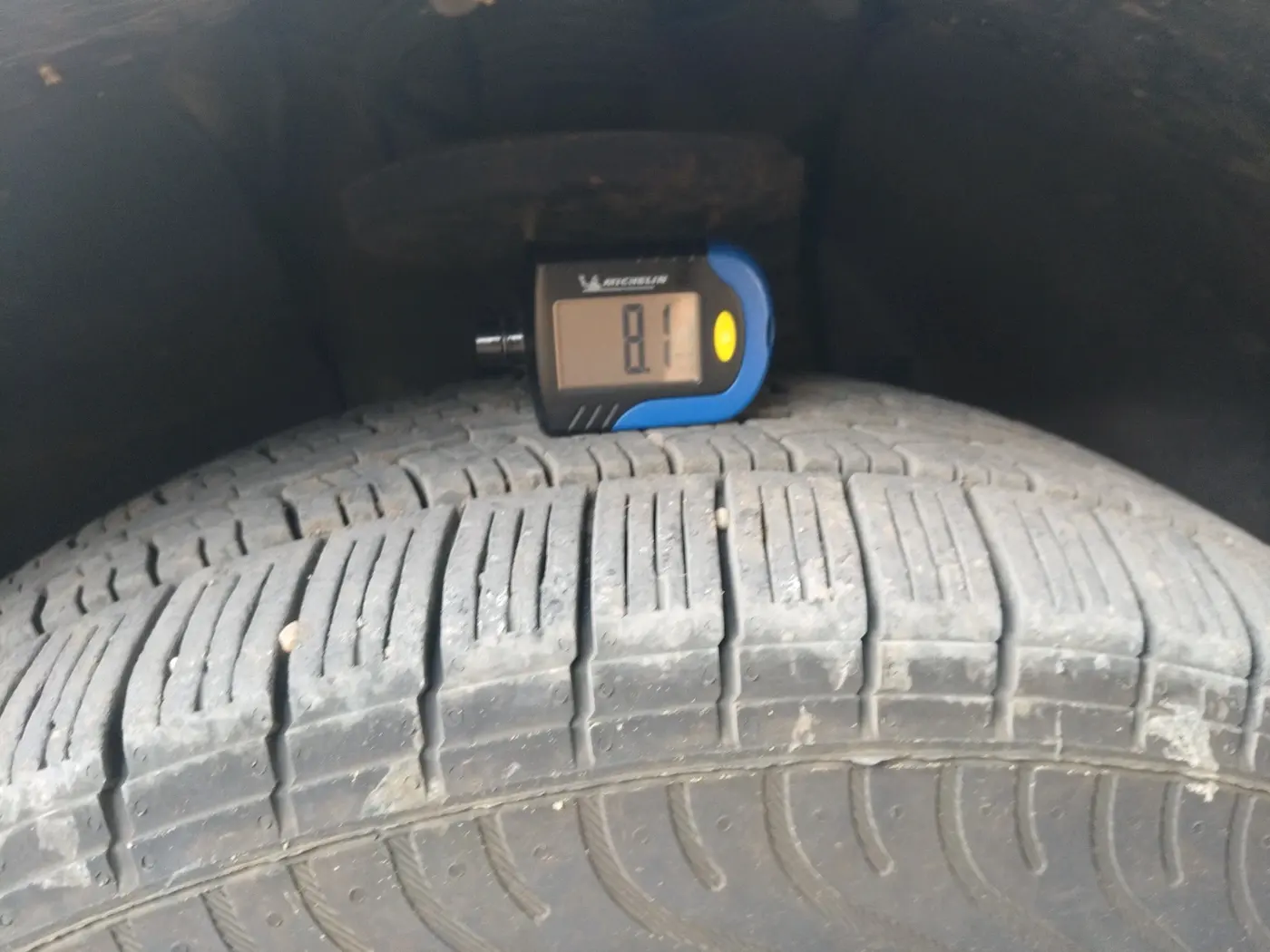 2012 Mahindra XUV500 W8, Diesel, Manual, 1,13,222 km, tyre
