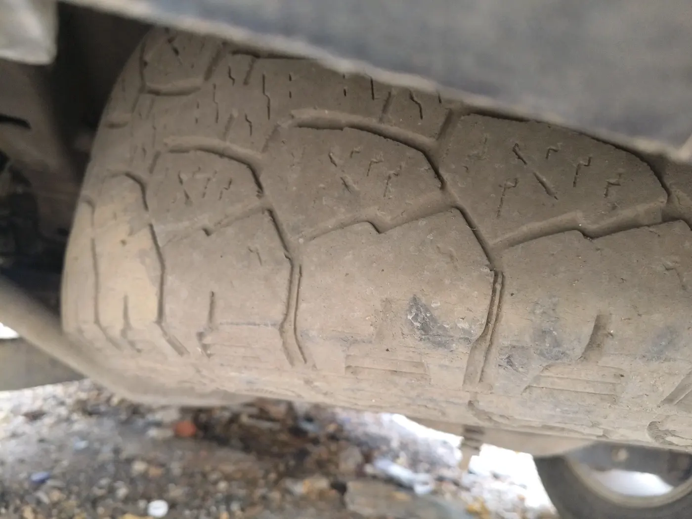 2012 Mahindra XUV500 W8, Diesel, Manual, 1,13,222 km, tyre