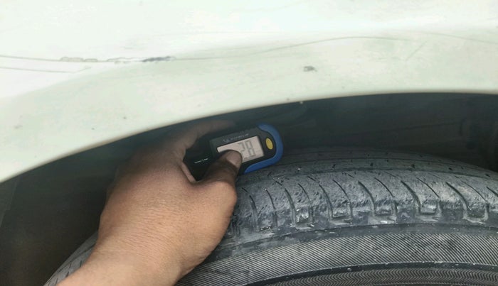 2012 Renault Scala RXZ DIESEL, Diesel, Manual, 78,563 km, tyre