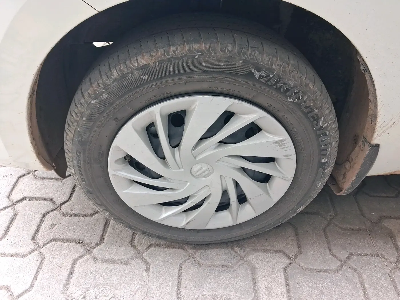 2024 Maruti Ertiga VXi (O), Petrol, Manual, 57,070 km, tyre
