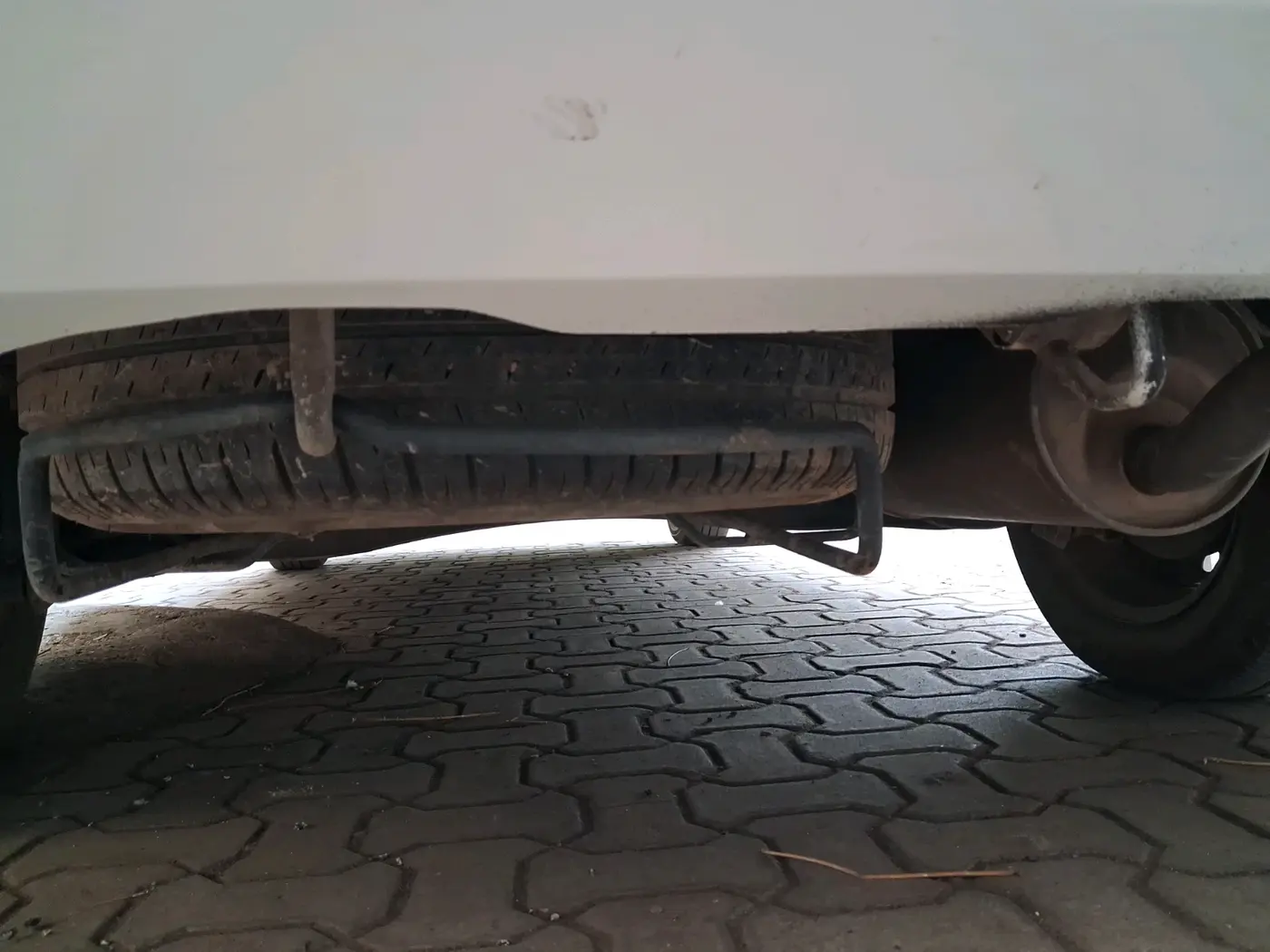 2024 Maruti Ertiga VXi (O), Petrol, Manual, 57,070 km, tyre
