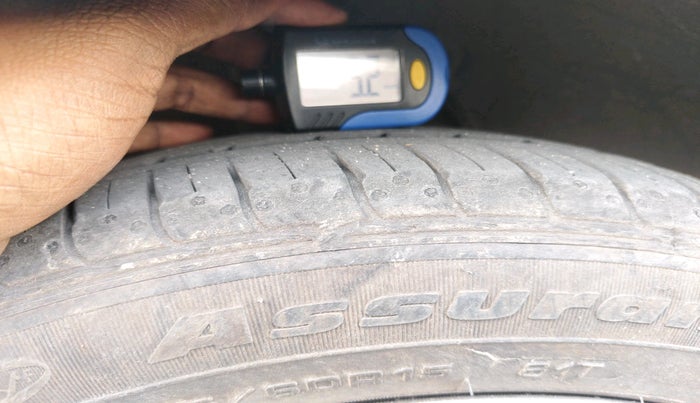 2022 Hyundai GRAND I10 NIOS ASTA 1.2 KAPPA VTVT, Petrol, Manual, 17,748 km, tyre