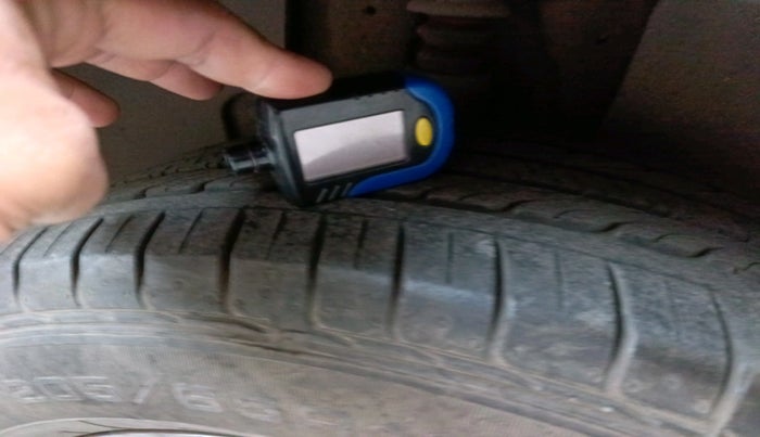 2020 KIA SELTOS HTK PLUS 1.5, Petrol, Manual, 17,438 km, tyre