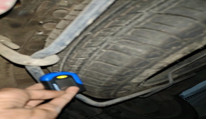 2022 Maruti Ertiga VXI CNG, CNG, Manual, 82,683 km, tyre