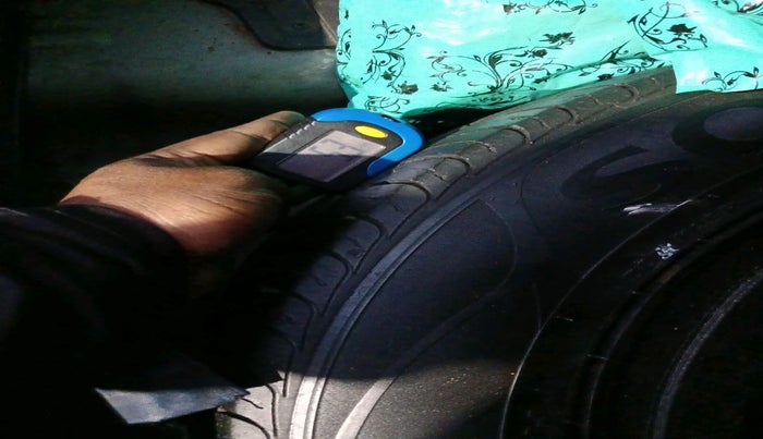 2016 Hyundai Creta SX PLUS 1.6 PETROL, Petrol, Manual, 1,41,260 km, tyre