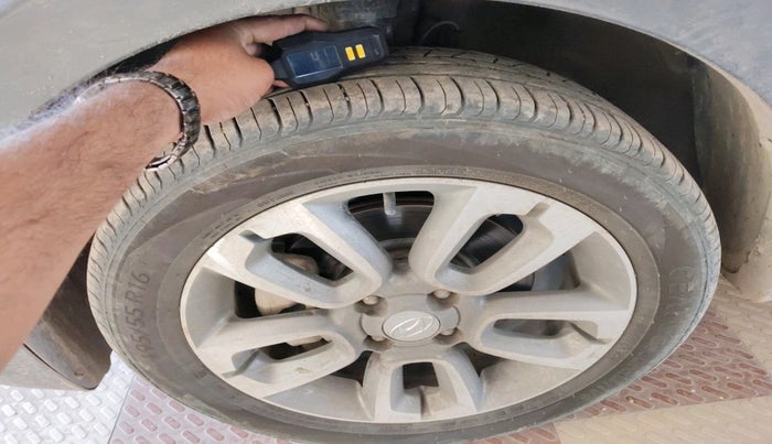 2016 Hyundai i20 Active 1.2 S, Petrol, Manual, 1,10,959 km, tyre