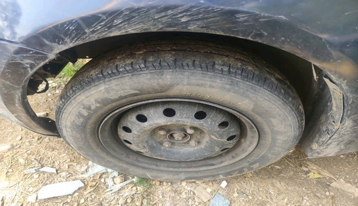 2009 Maruti Swift Dzire LDI, Diesel, Manual, 1,50,739 km, tyre