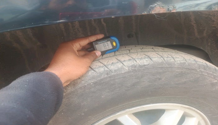 2016 Mahindra TUV300 T8, Diesel, Manual, 44,574 km, tyre