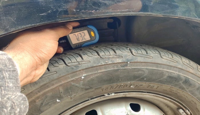 2007 Maruti Alto LXI, Petrol, Manual, 74,009 km, tyre