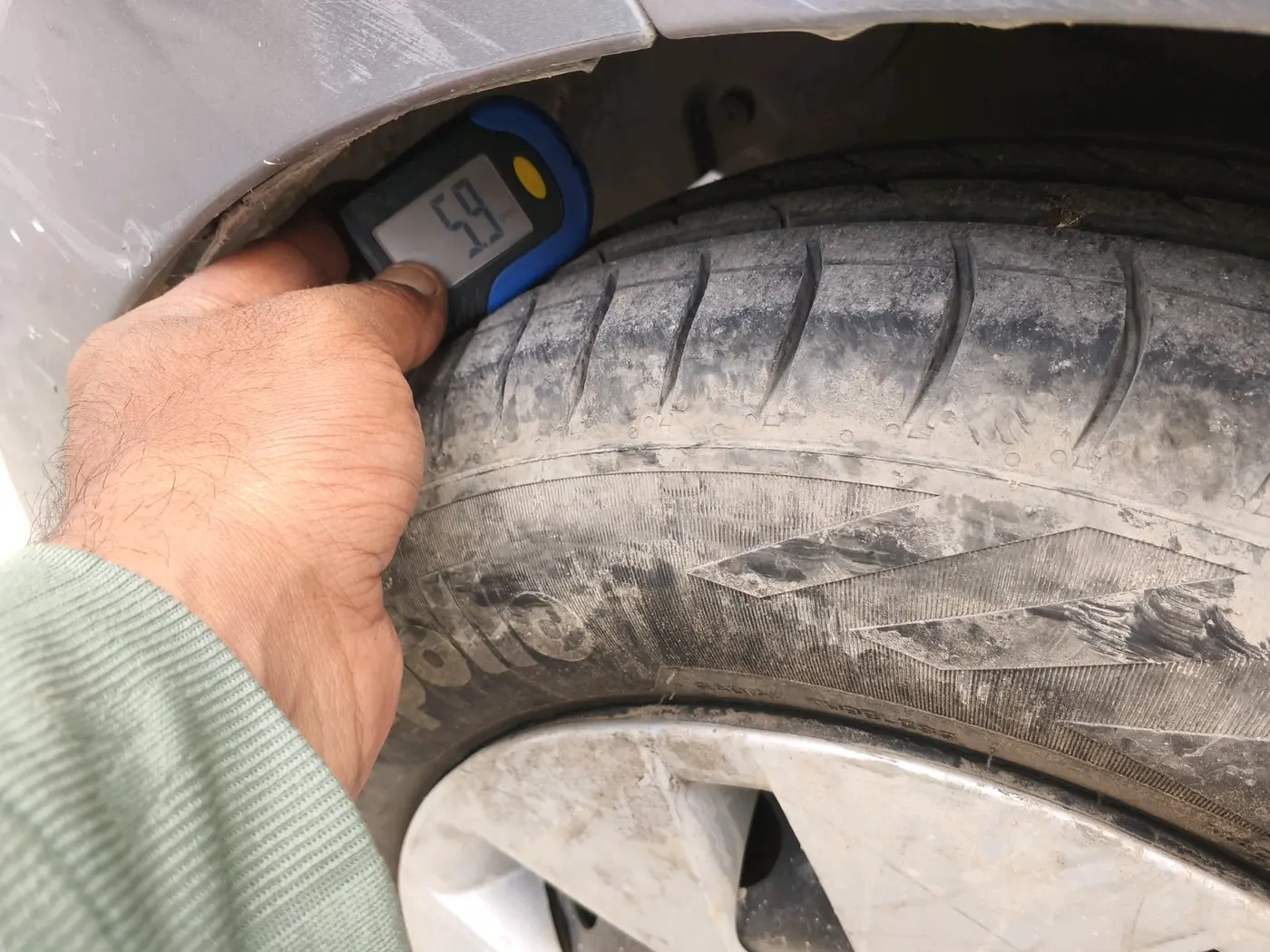 2018 Hyundai Xcent E+, CNG, Manual, 97,306 km, tyre