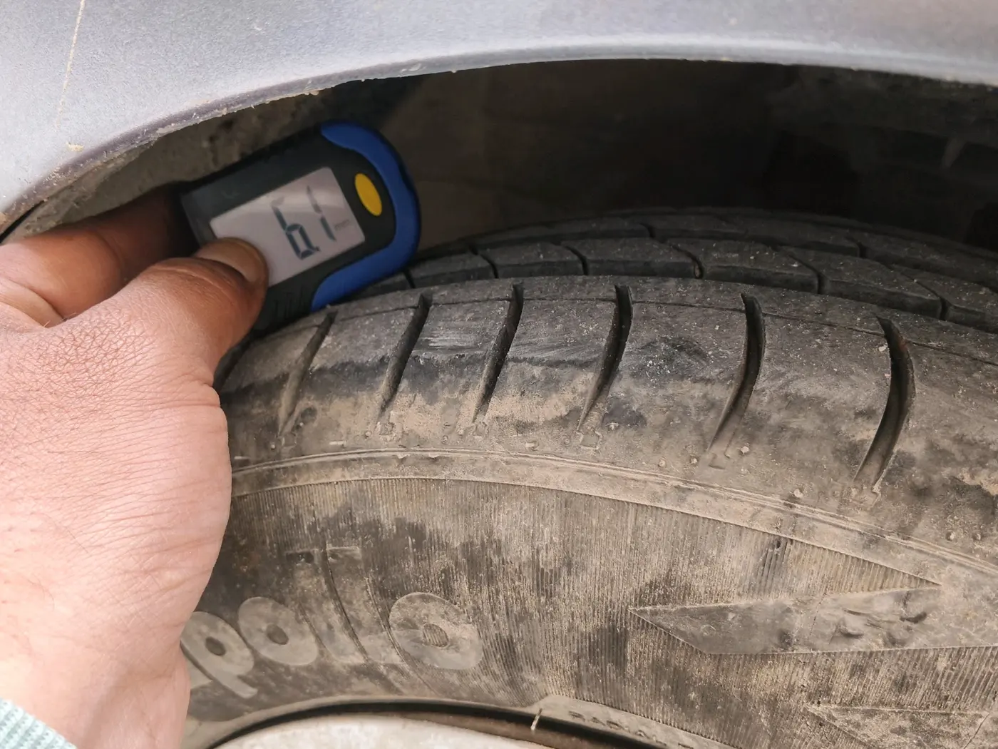 2018 Hyundai Xcent E+, CNG, Manual, 97,306 km, tyre