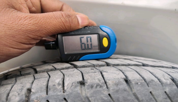 2013 Maruti Swift Dzire VXI, Petrol, Manual, 41,315 km, tyre