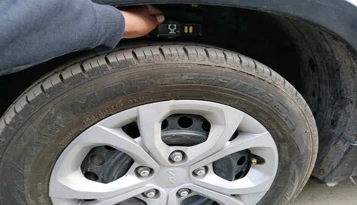 2021 KIA SONET HTE 1.2, Petrol, Manual, 46,250 km, tyre