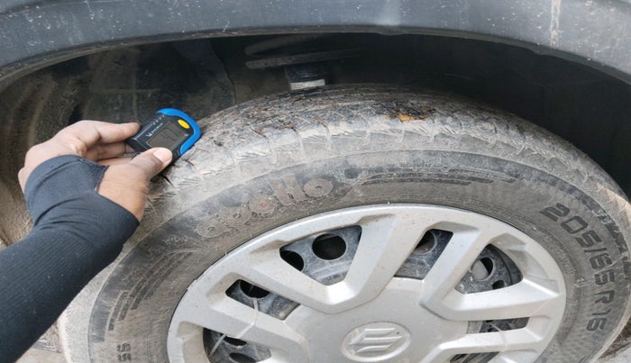 2018 Maruti Vitara Brezza VDI AMT, Diesel, Automatic, 2,31,520 km, tyre