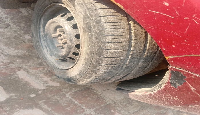 2017 Maruti Celerio VXI CNG, CNG, Manual, 50,355 km, tyre