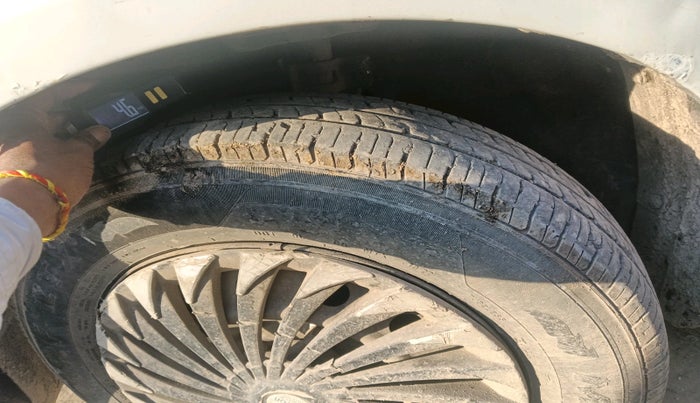 2012 Maruti Swift LXI, Petrol, Manual, 86,151 km, tyre