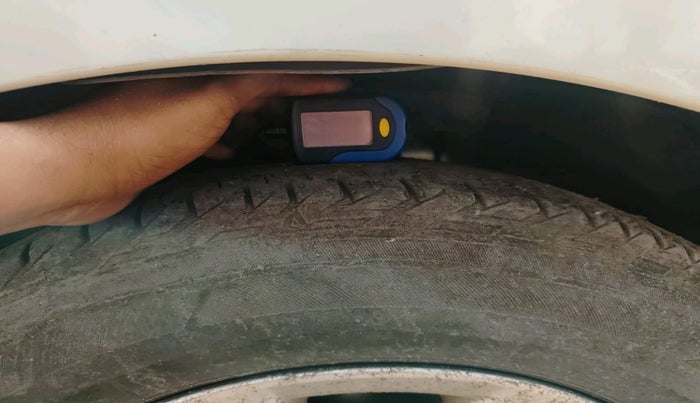 2012 Toyota Corolla petrol, Petrol, Automatic, 86,184 km, tyre