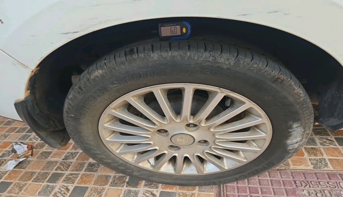 2014 Tata Zest XMS PETROL, Petrol, Manual, 54,607 km, tyre