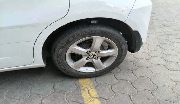 2012 Honda Jazz 1.2 L I-VTEC SELECT, Petrol, Manual, 85,184 km, tyre