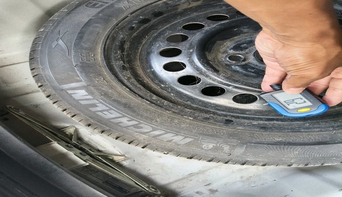 2012 Honda Jazz 1.2 L I-VTEC SELECT, Petrol, Manual, 85,184 km, tyre