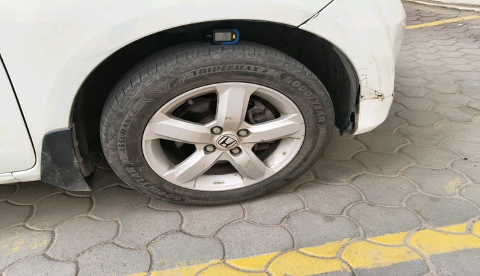 2012 Honda Jazz 1.2 L I-VTEC SELECT, Petrol, Manual, 85,184 km, tyre