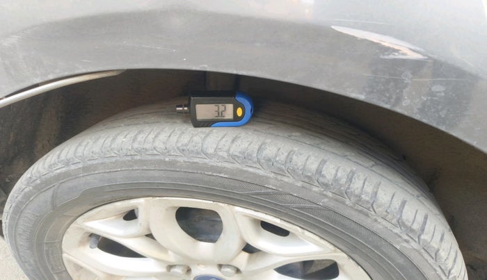 2016 Ford Ecosport TITANIUM 1.5L DIESEL, Diesel, Manual, 94,408 km, tyre