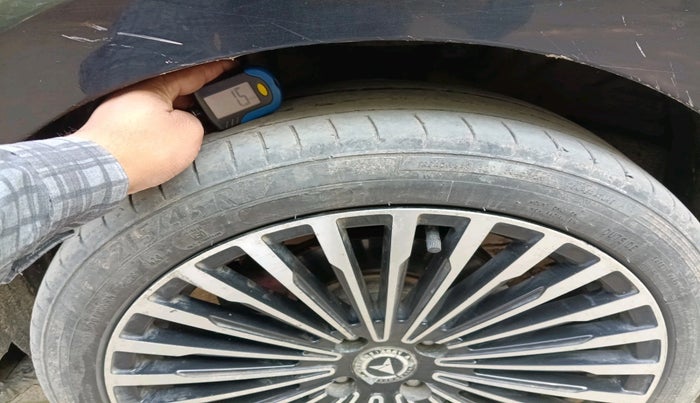 2022 Hyundai Verna SX 1.5 CRDI AT, Diesel, Automatic, 1,10,460 km, tyre